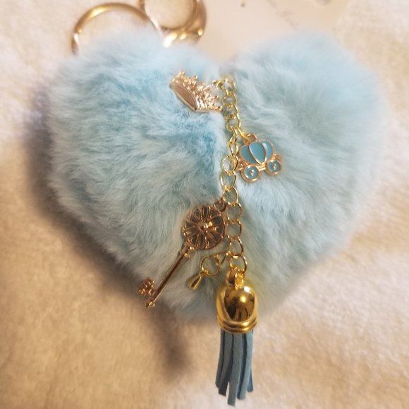 Heart Pom Pom Keychain with Charms - Picture 4 of 6